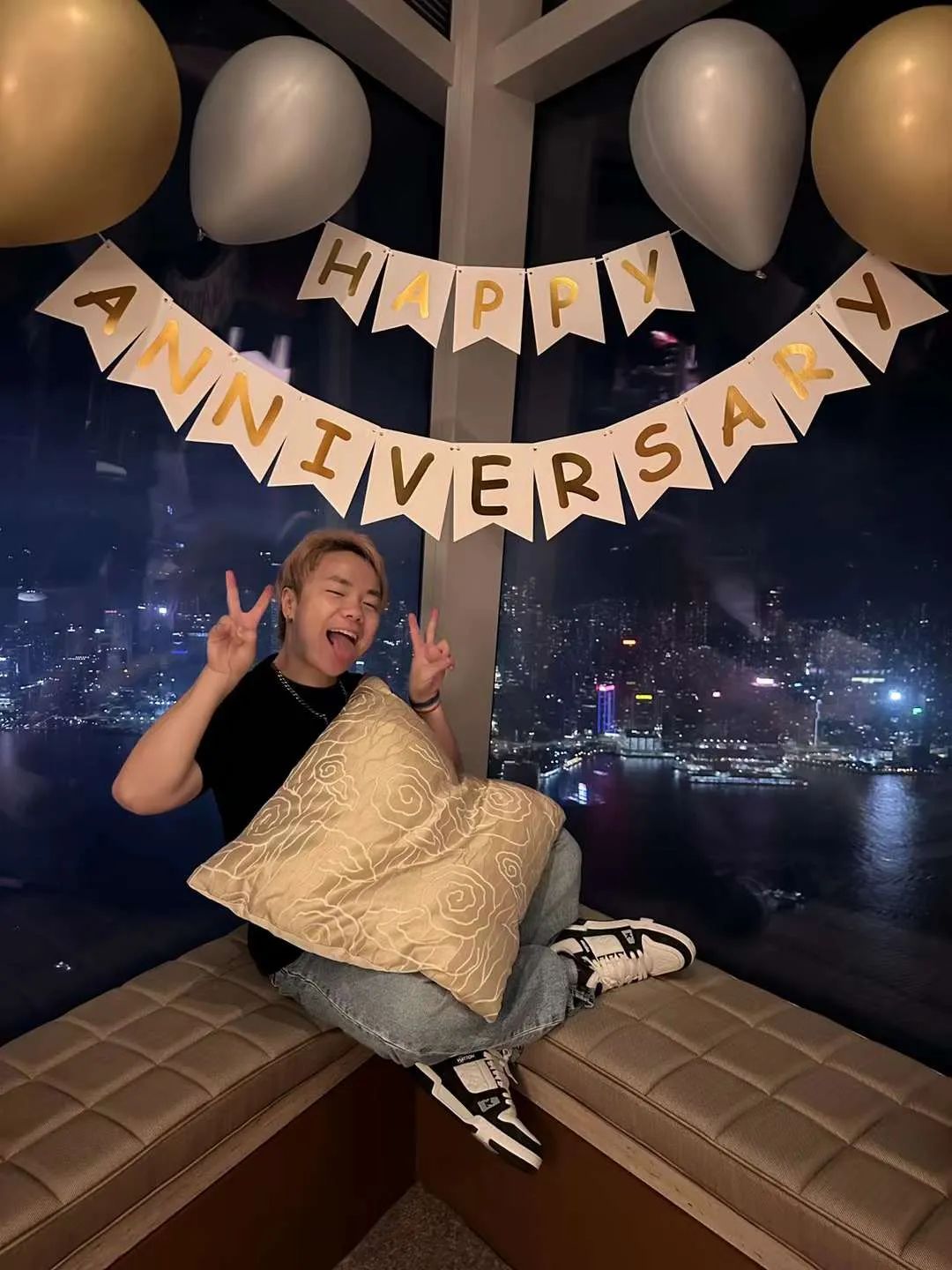 這個月在抖音和視頻號瘋狂賺錢的 2 個生意。